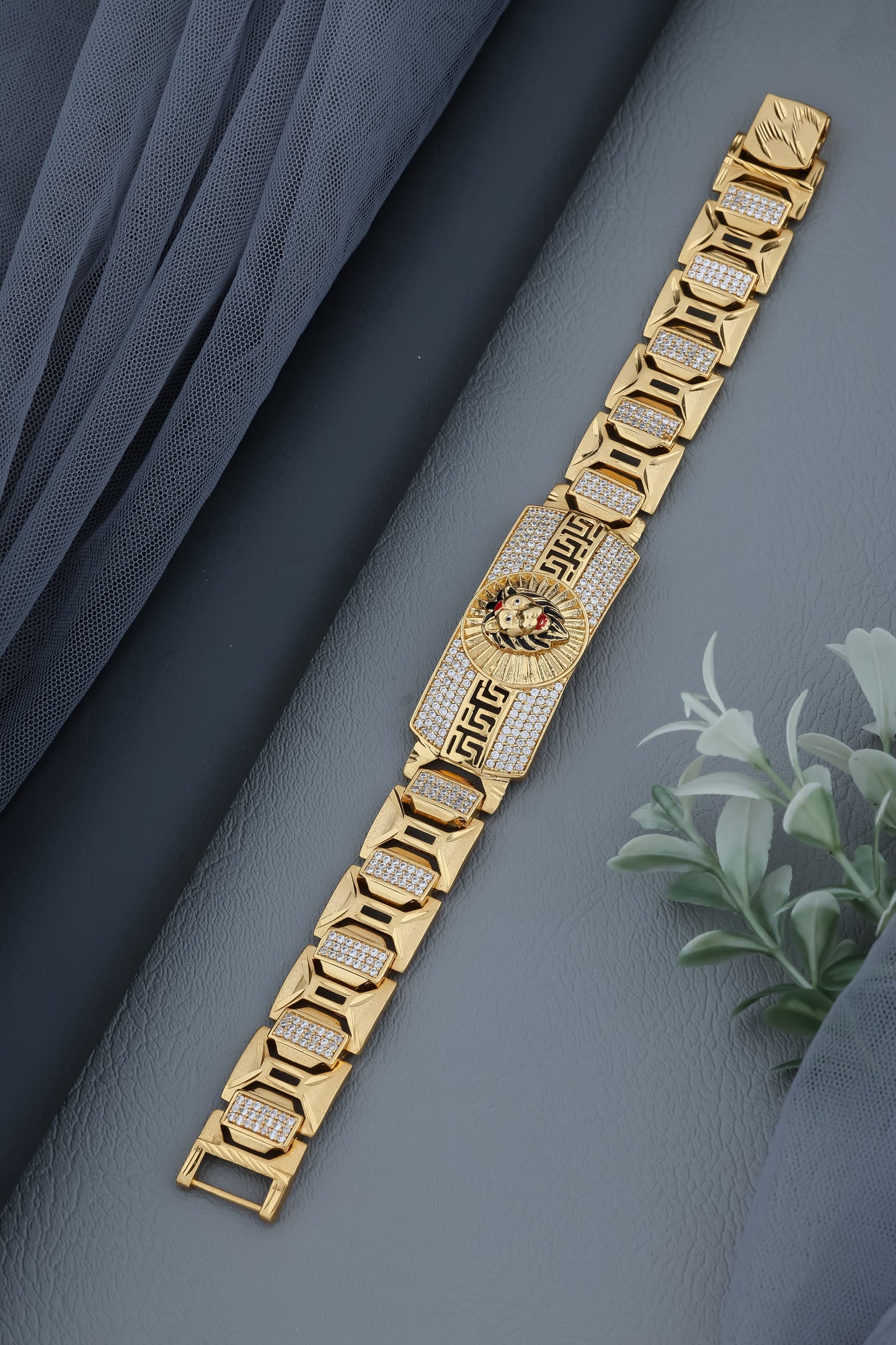 Luxurious Versace-Style Medusa & Lion Motif Men’s Bracelet