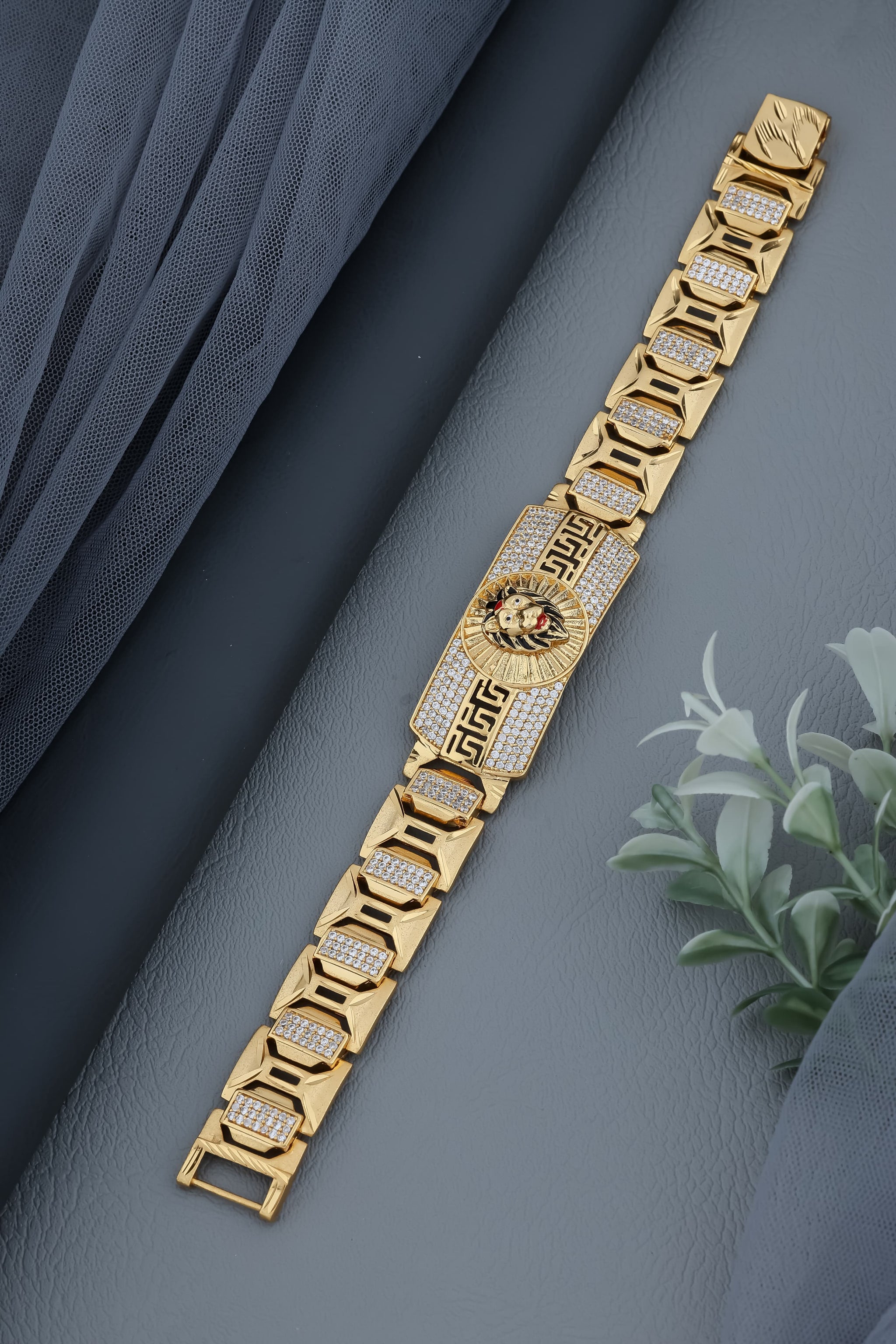 Luxurious Versace-Style Medusa & Lion Motif Men’s Bracelet