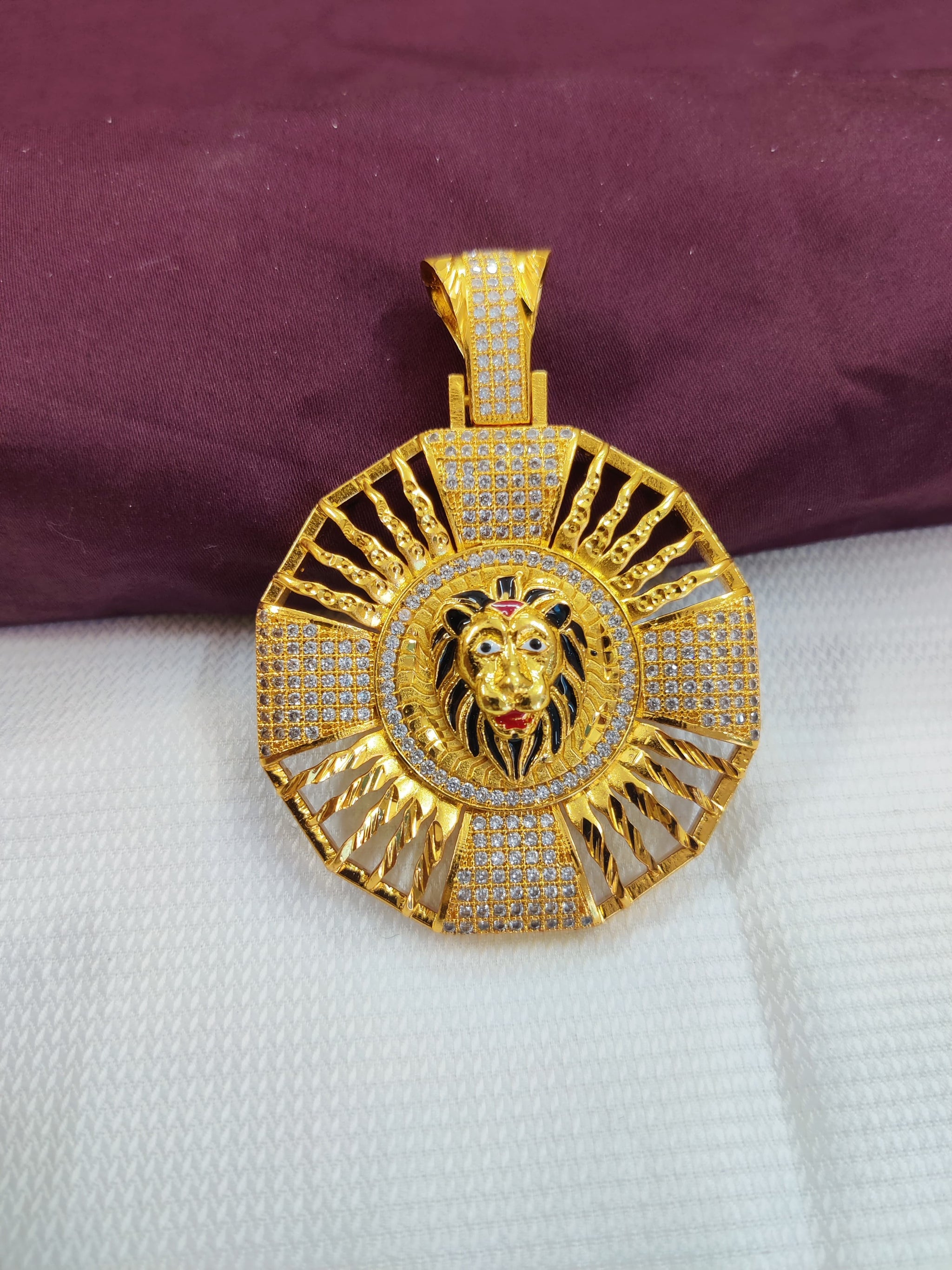 big pendan
