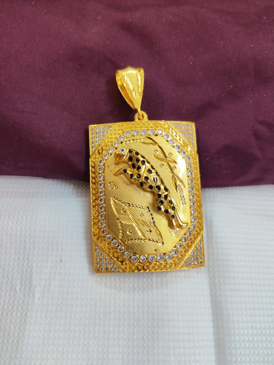 Gold Cheetah Pendant