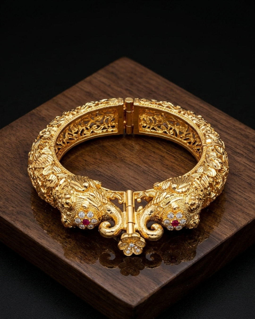 Royal Gaja Heritage: Antique Gold Nakshi Elephant Kada