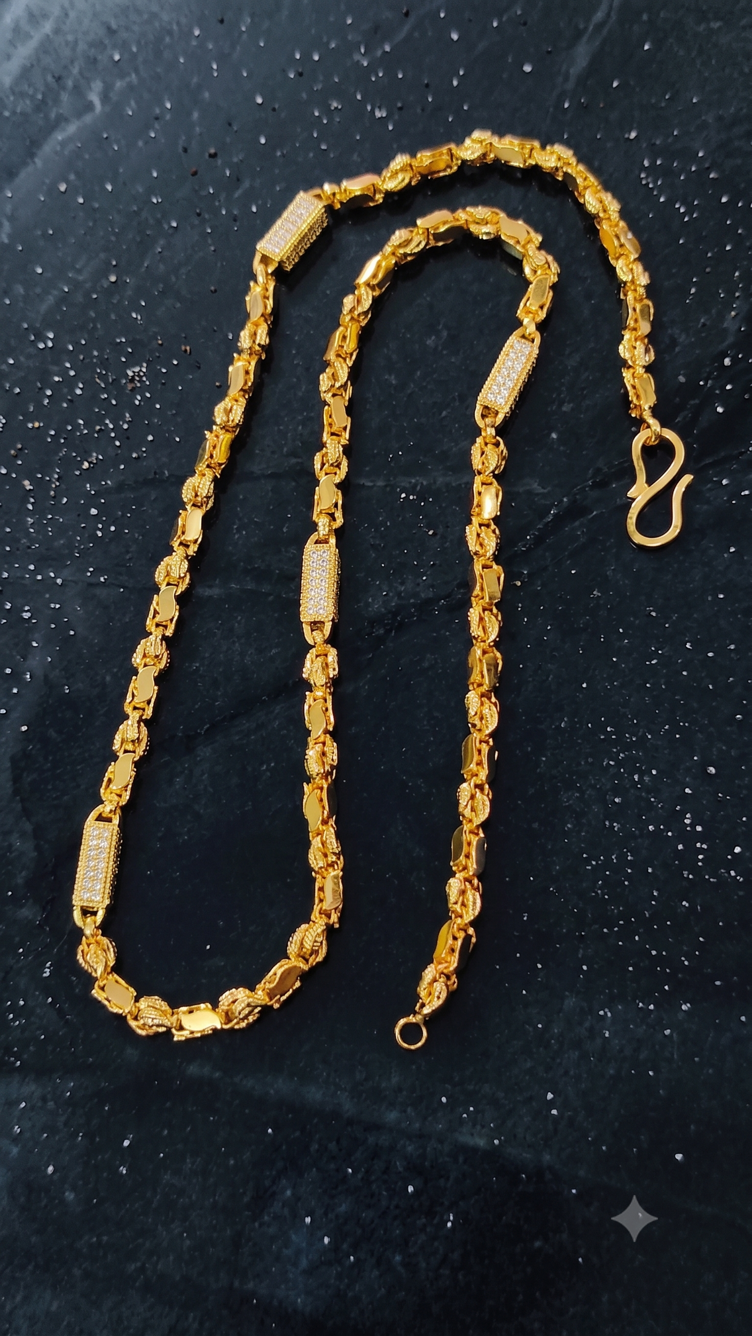 Gold plated chain for men