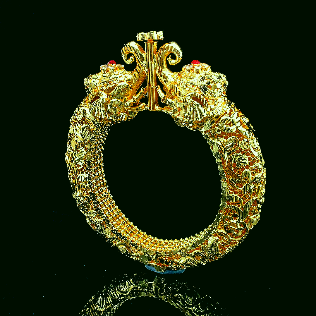 Royal Gaja Heritage: Antique Gold Nakshi Elephant Kada