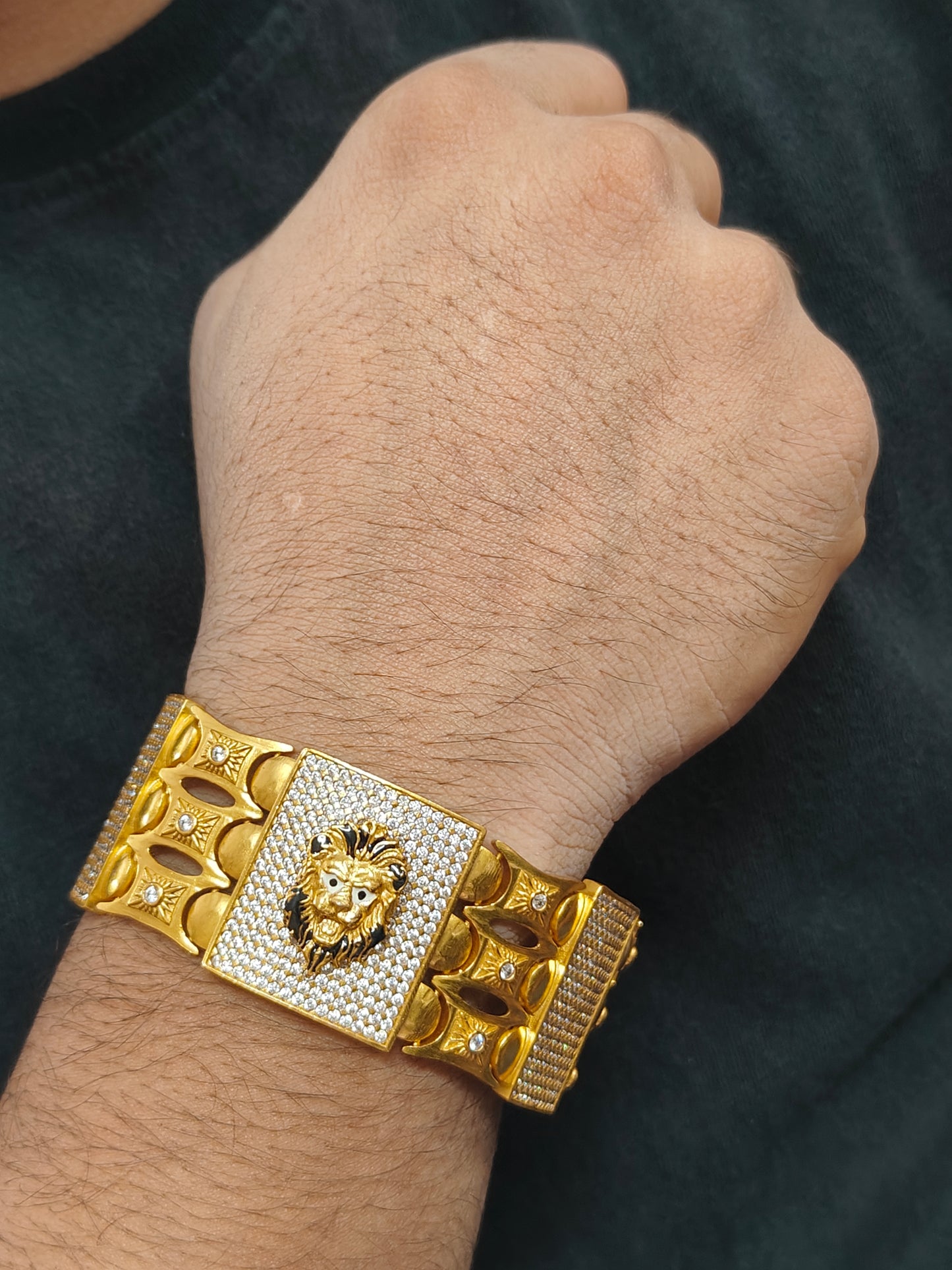 Bracelet