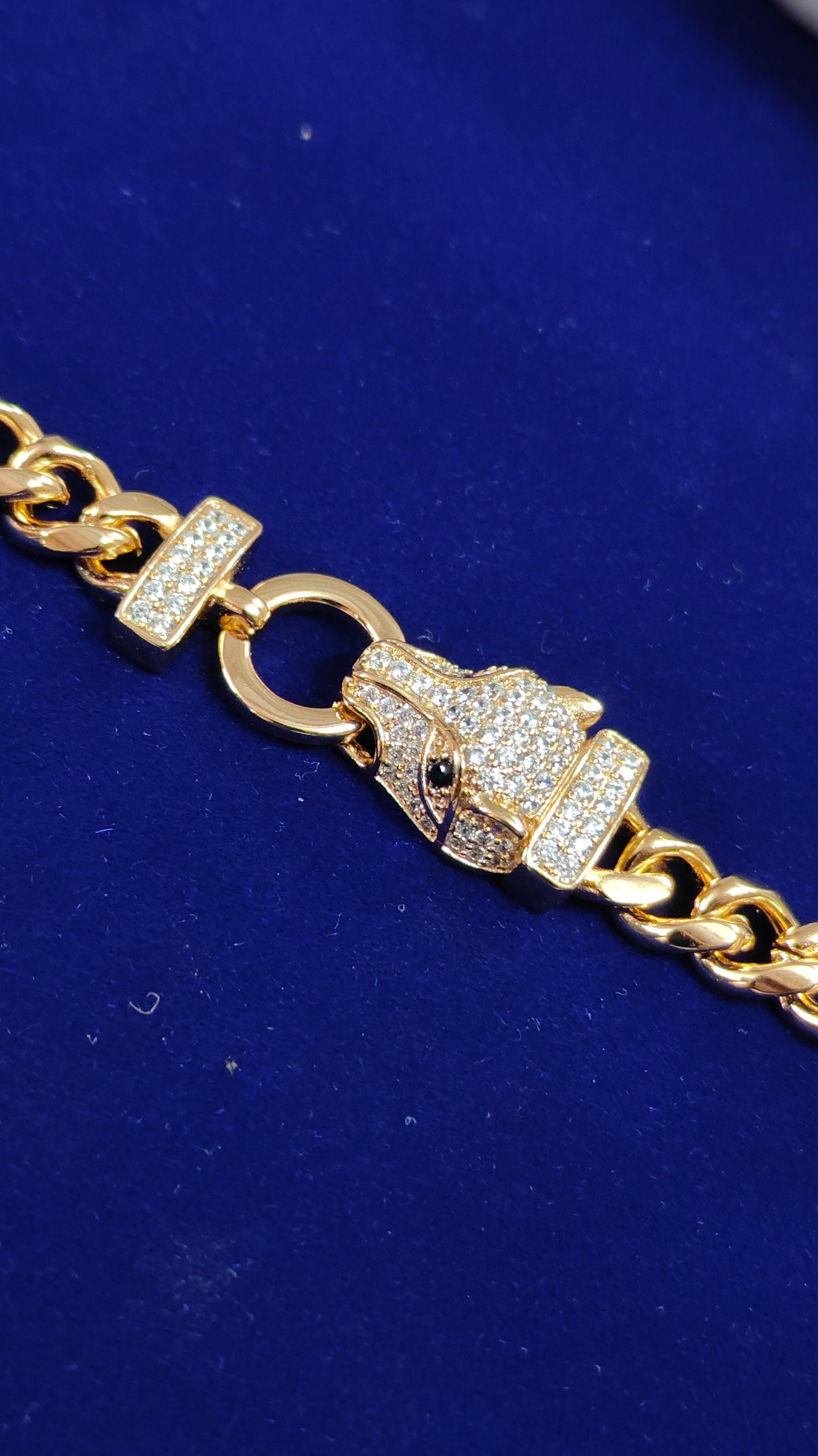 Bracelet