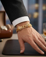 Two lion dimond braclet